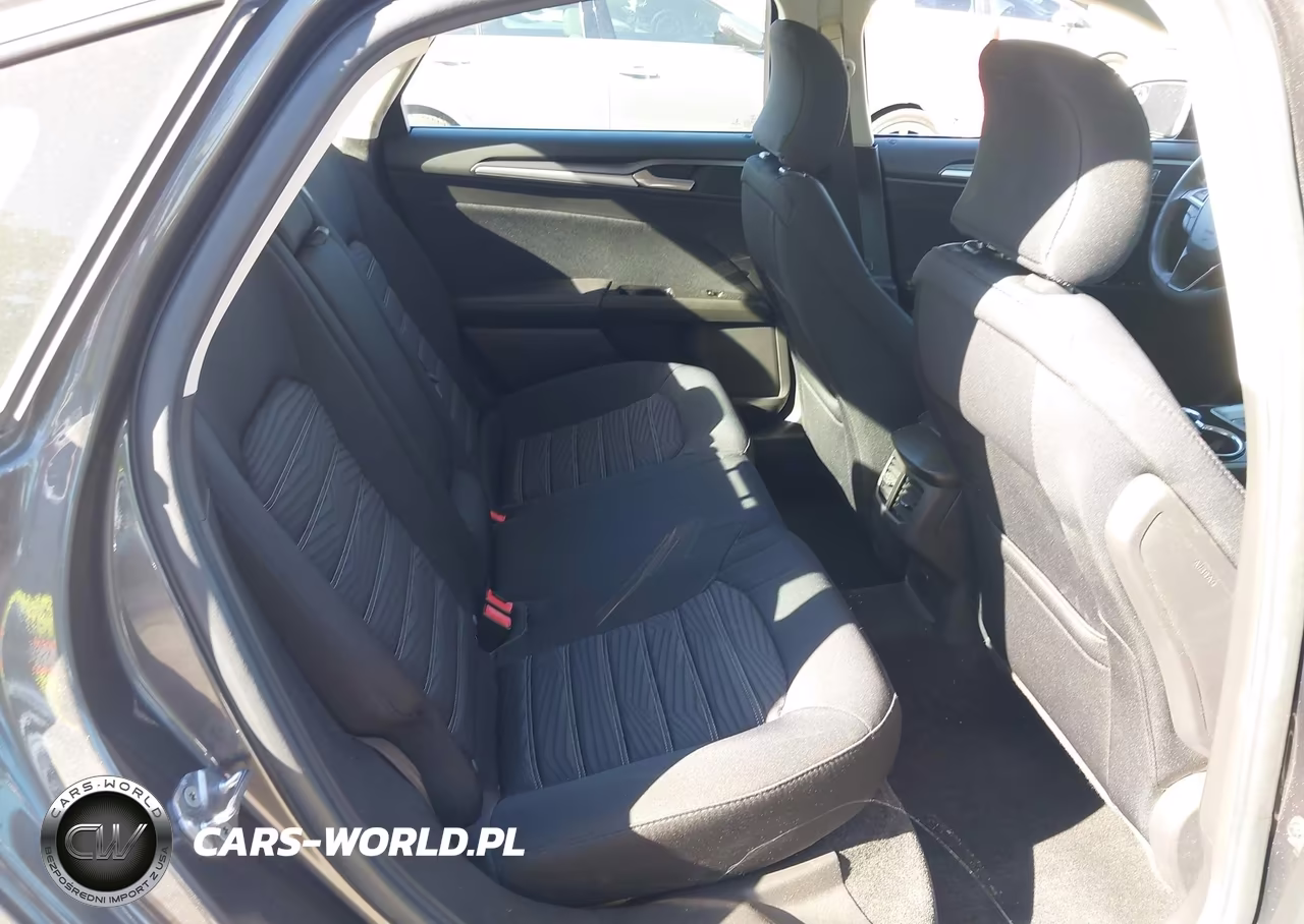 2016 Ford Fusion Se VIN:3FA6P0H79GR225413 - 8