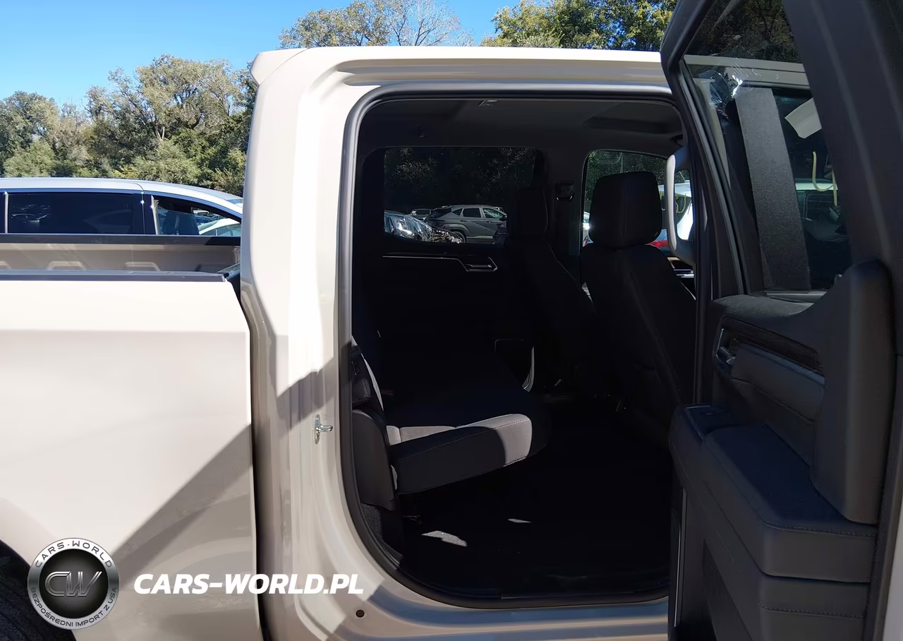 2026 Chevrolet Silverado 1500 4Wd Short Bed Rst VIN:1GCUKEEDXTZ251743 - 8