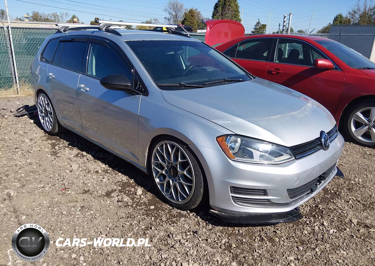 2017 Volkswagen Golf Sportwagen Tsi S
