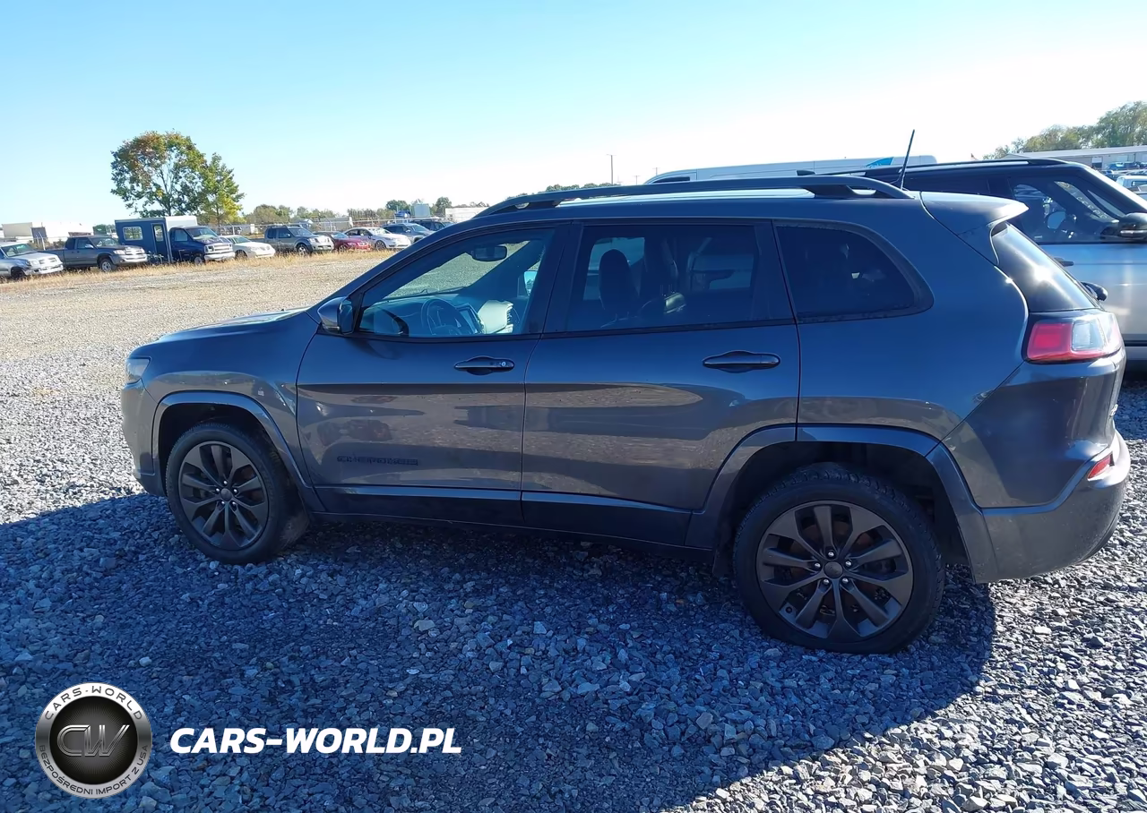 2020 Jeep Cherokee High Altitude 4X4 VIN:1C4PJMDN3LD540884 - 14