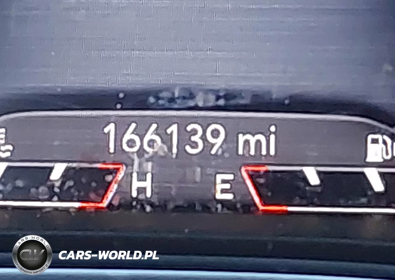 2020 Jeep Cherokee High Altitude 4X4 VIN:1C4PJMDN3LD540884 - 15