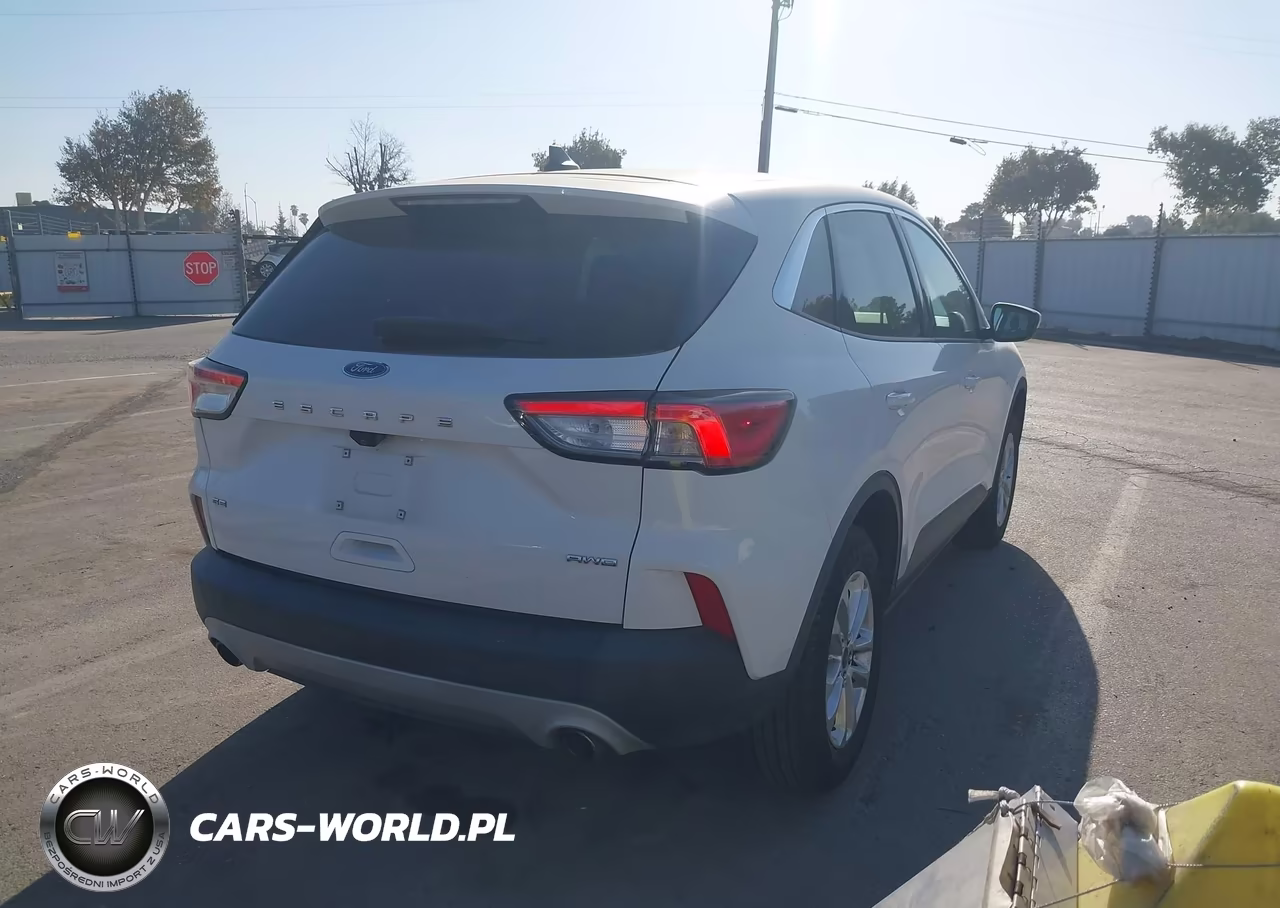 2021 Ford Escape Se VIN:1FMCU9G67MUA58553 - 4