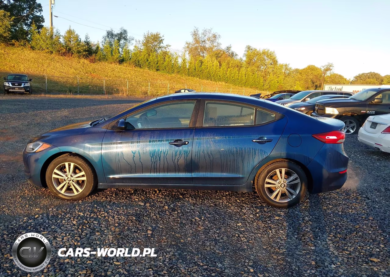 2017 Hyundai Elantra Value Edition VIN:5NPD84LF2HH177813 - 14