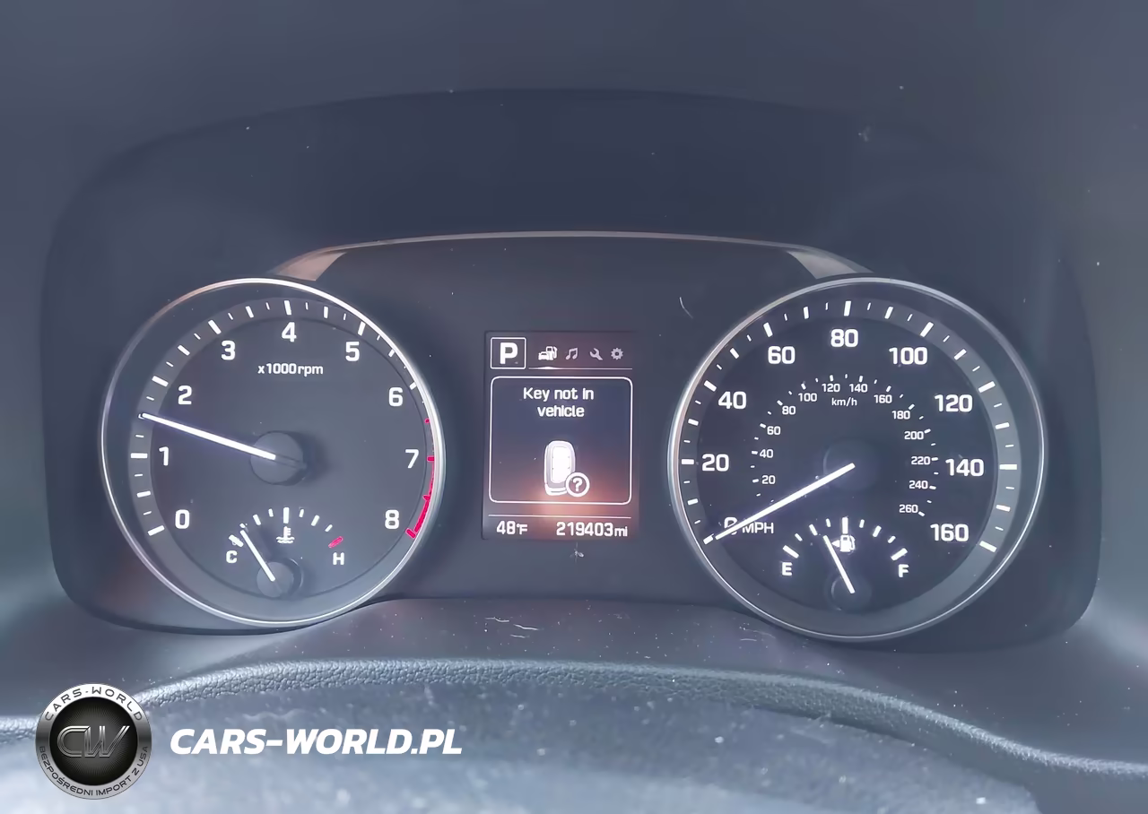 2017 Hyundai Elantra Value Edition VIN:5NPD84LF2HH177813 - 7