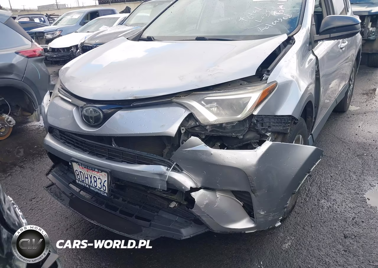 2018 Toyota Rav4 Le VIN:JTMZFREV8JJ169872 - 13