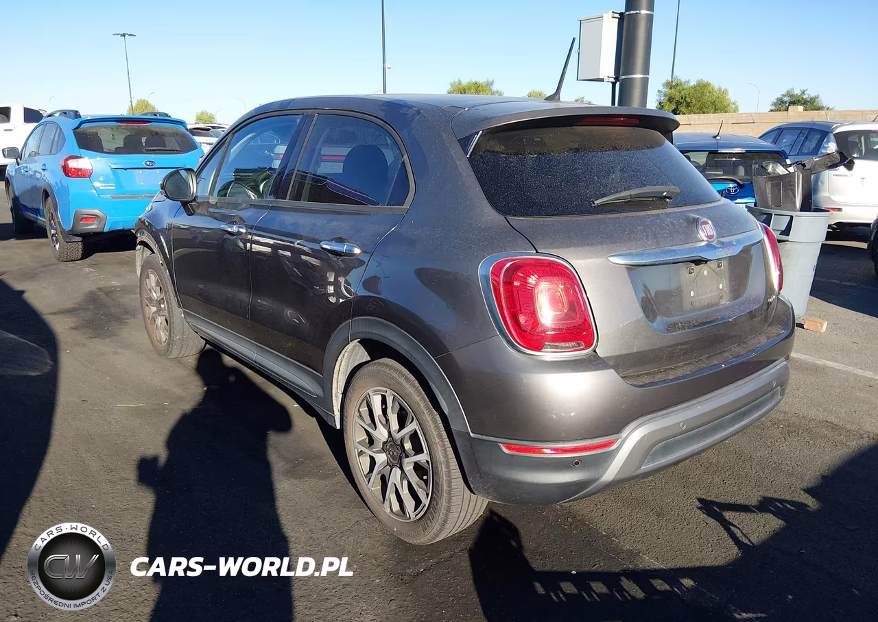 2016 Fiat 500X Trekking Plus VIN:ZFBCFYET7GP381461 - 3