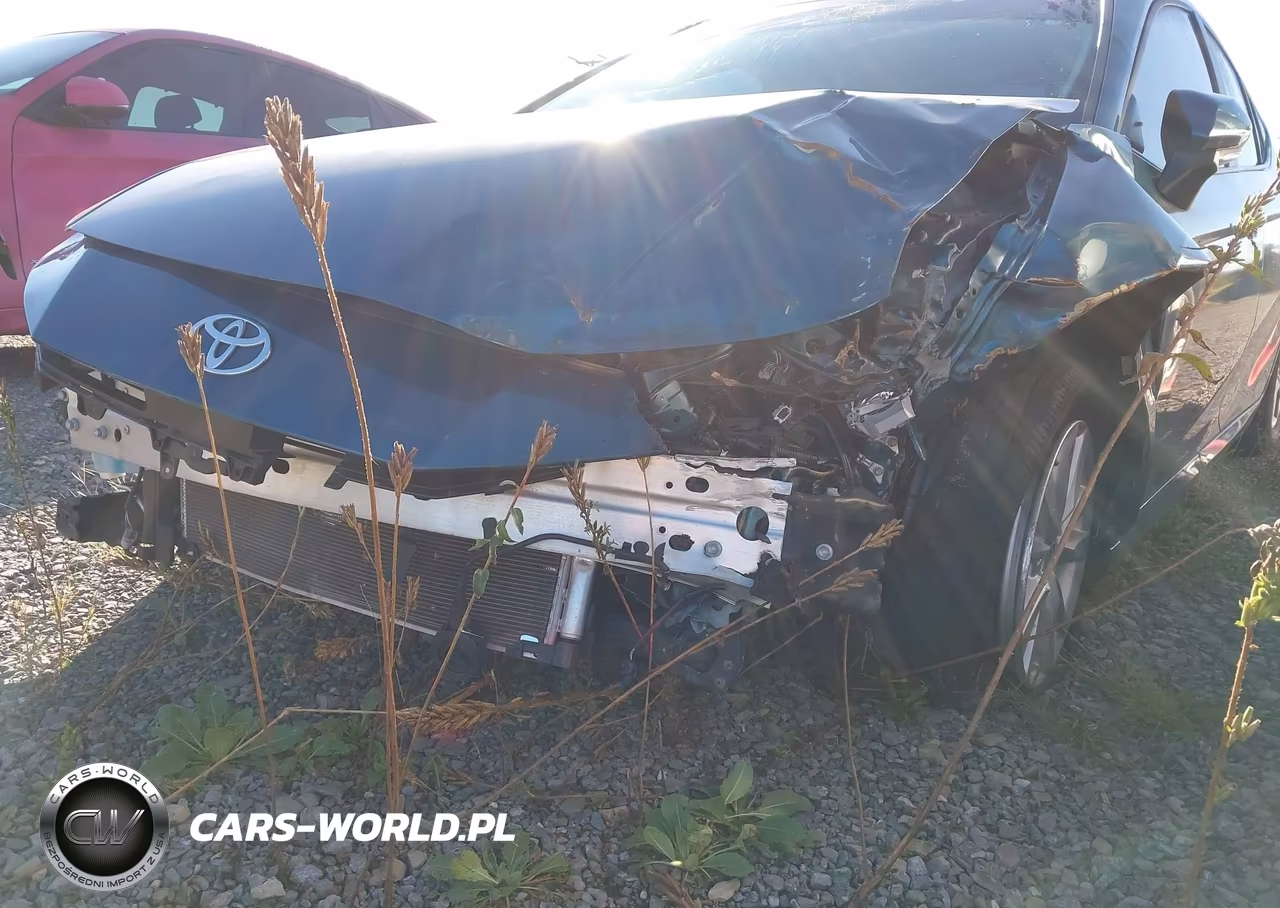 2025 Toyota Camry Le VIN:4T1DAACK2SU071077 - 6