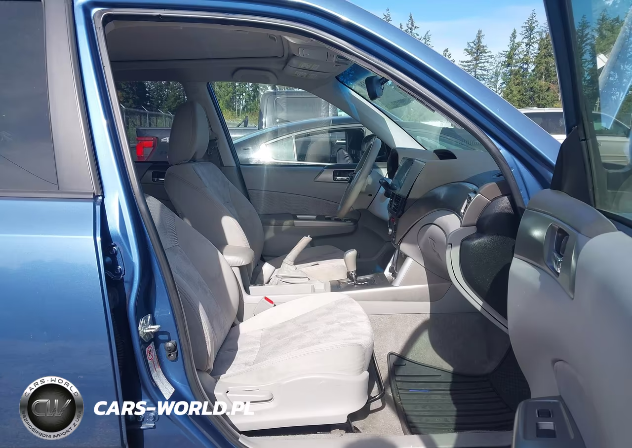 2010 Subaru Forester 2.5X Premium VIN:JF2SH6CC3AH749454 - 5