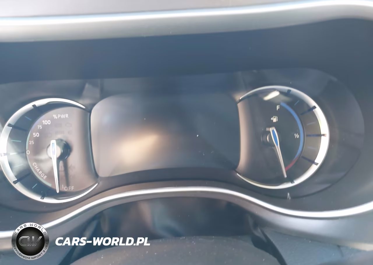 2024 Chrysler Pacifica Hybrid Select VIN:2C4RC1S73RR177899 - 16