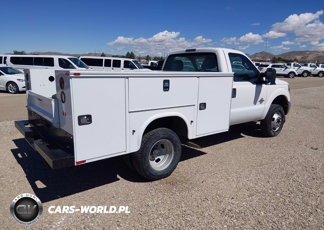 2016 Ford F-350 Chassis Xl VIN:1FDRF3HT6GEC86676 - 4