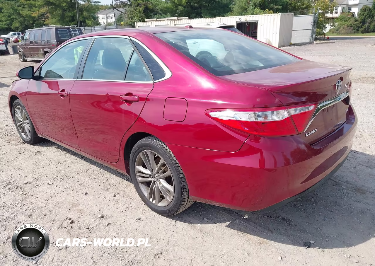 2017 Toyota Camry Se VIN:4T1BF1FKXHU738765 - 3