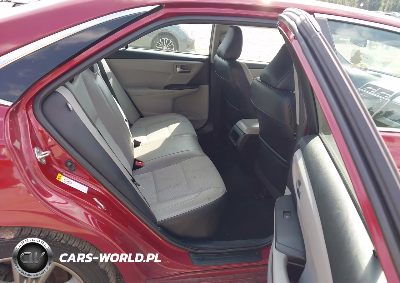 2017 Toyota Camry Se VIN:4T1BF1FKXHU738765 - 8