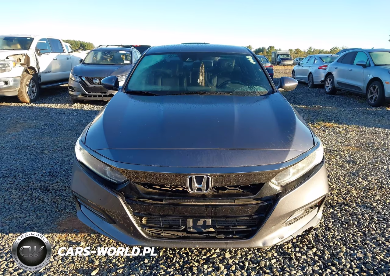 2018 Honda Accord Sport VIN:1HGCV1F34JA164063 - 12