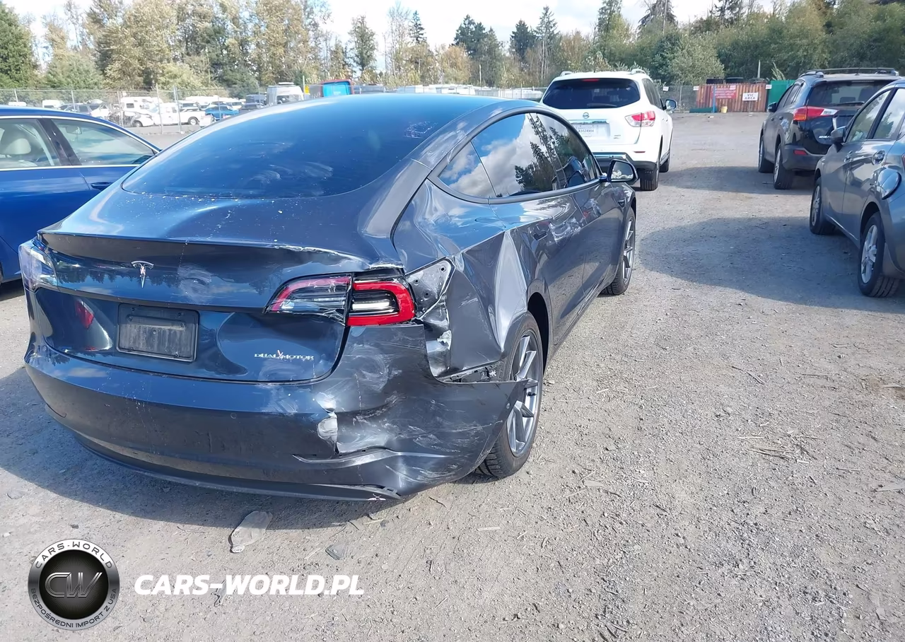 2022 Tesla Model 3 Long Range Dual Motor All-Wheel Drive VIN:5YJ3E1EB8NF251386 - 4