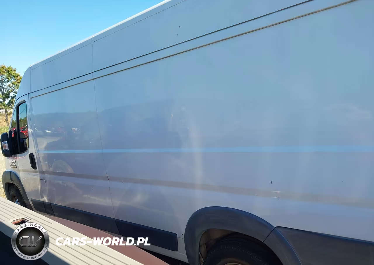 2015 Ram Promaster 3500 High Roof VIN:3C6URVJG9FE513030 - 14