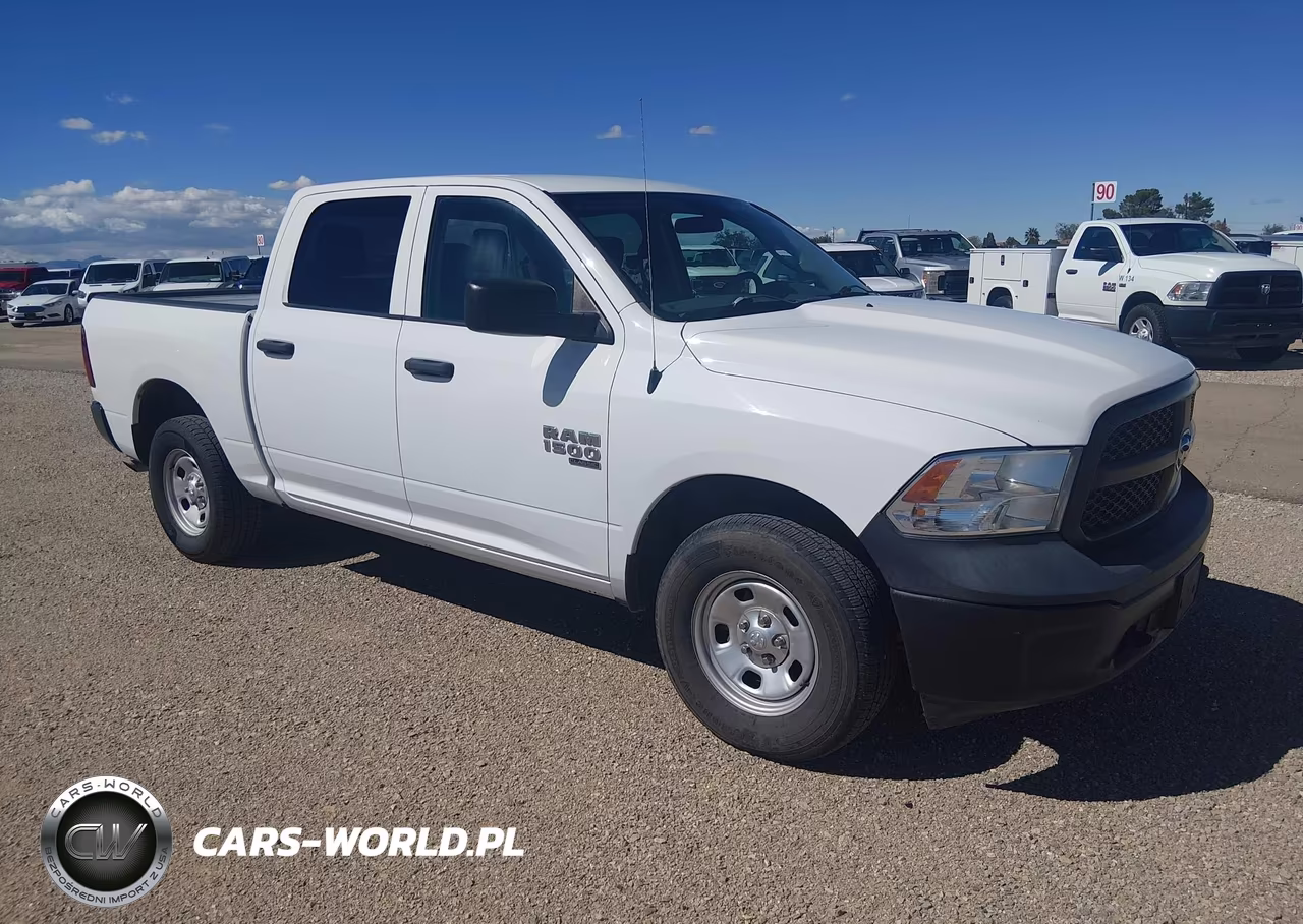 2019 Ram 1500 Classic Tradesman 4X4 5'7 Box – zdjęcie 1 z 16