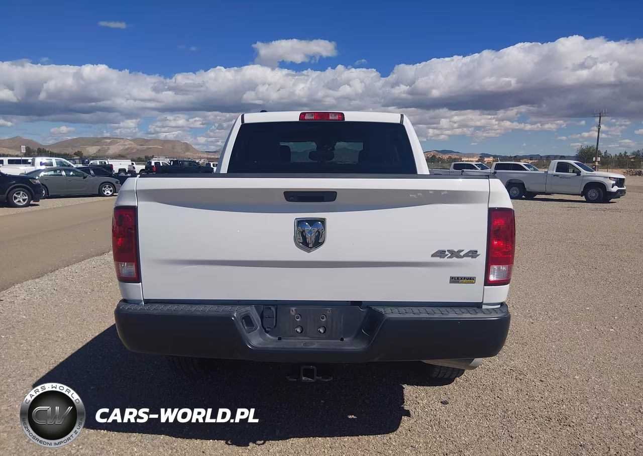 2019 Ram 1500 Classic Tradesman 4X4 5'7 Box VIN:1C6RR7KG8KS658356 - 16