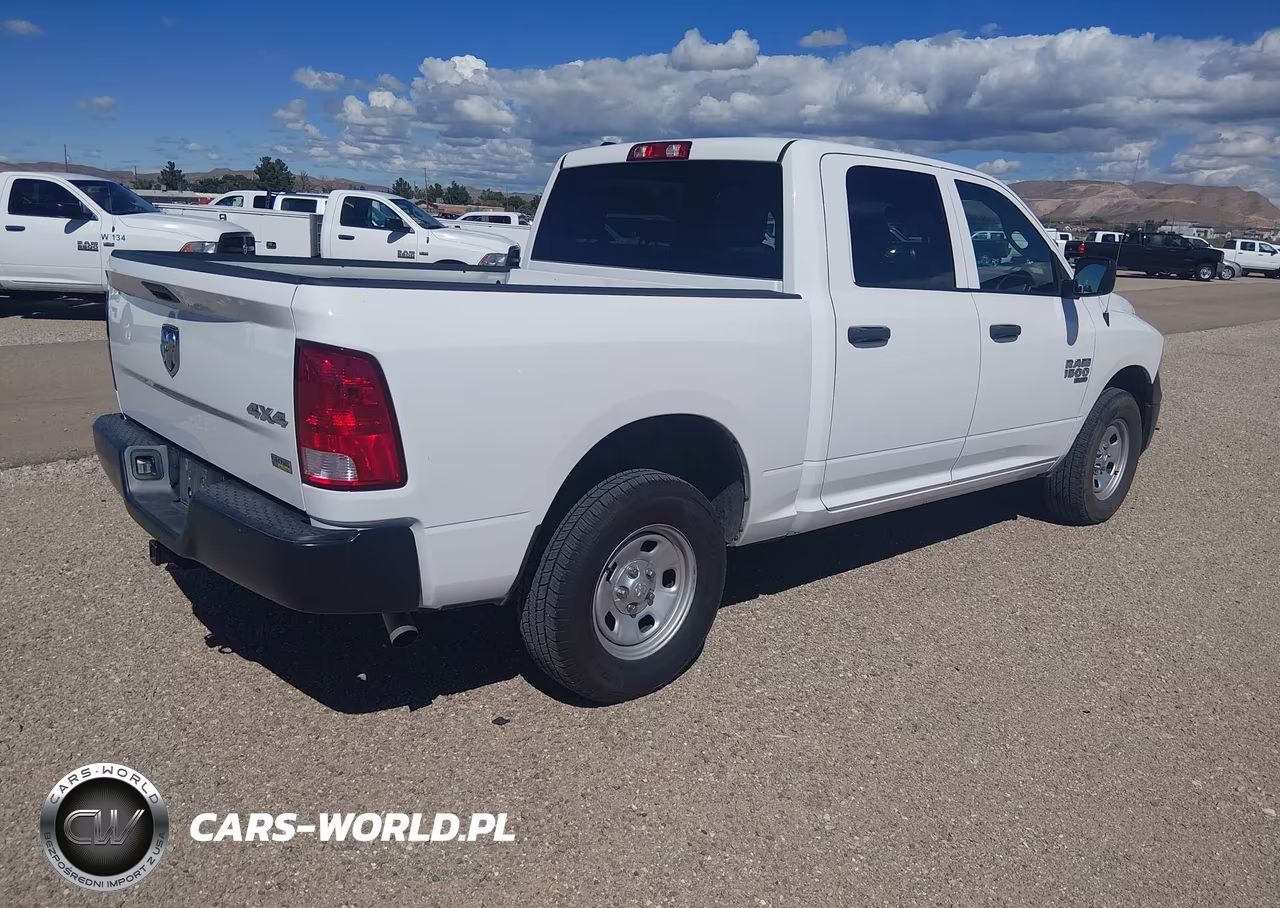 2019 Ram 1500 Classic Tradesman 4X4 5'7 Box VIN:1C6RR7KG8KS658356 - 4