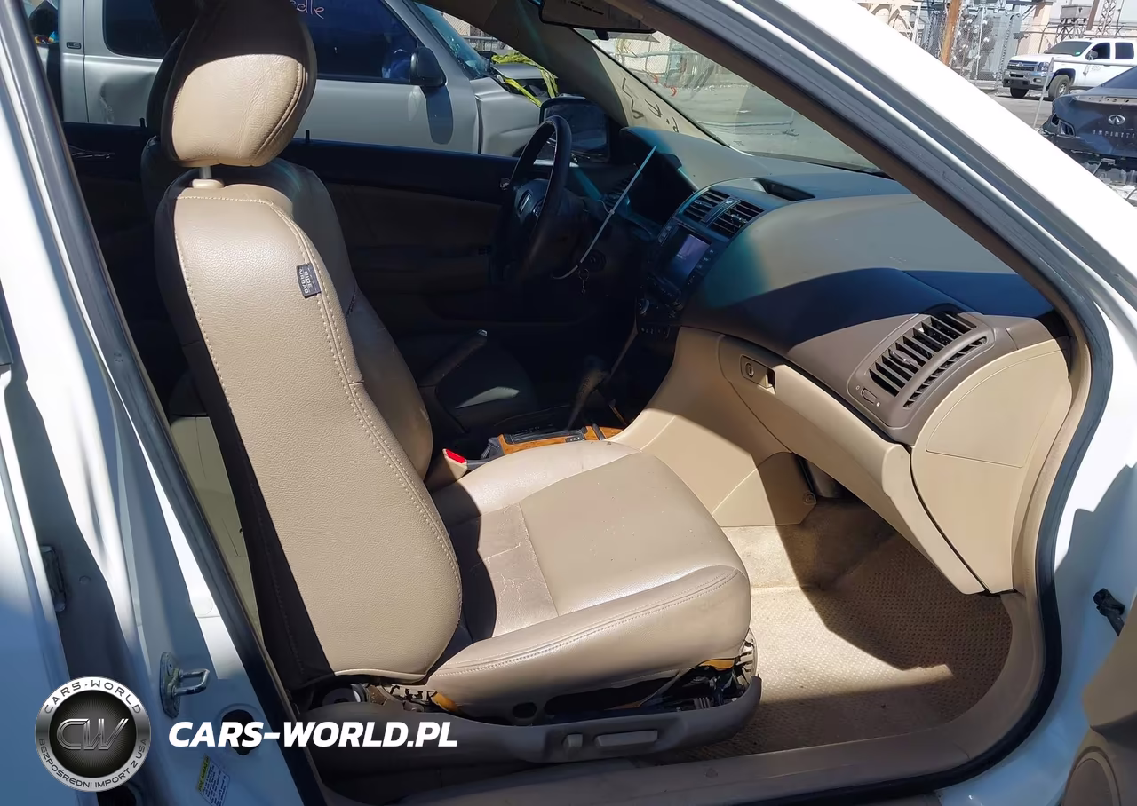 2004 Honda Accord 3.0 Ex VIN:1HGCM66804A100781 - 5