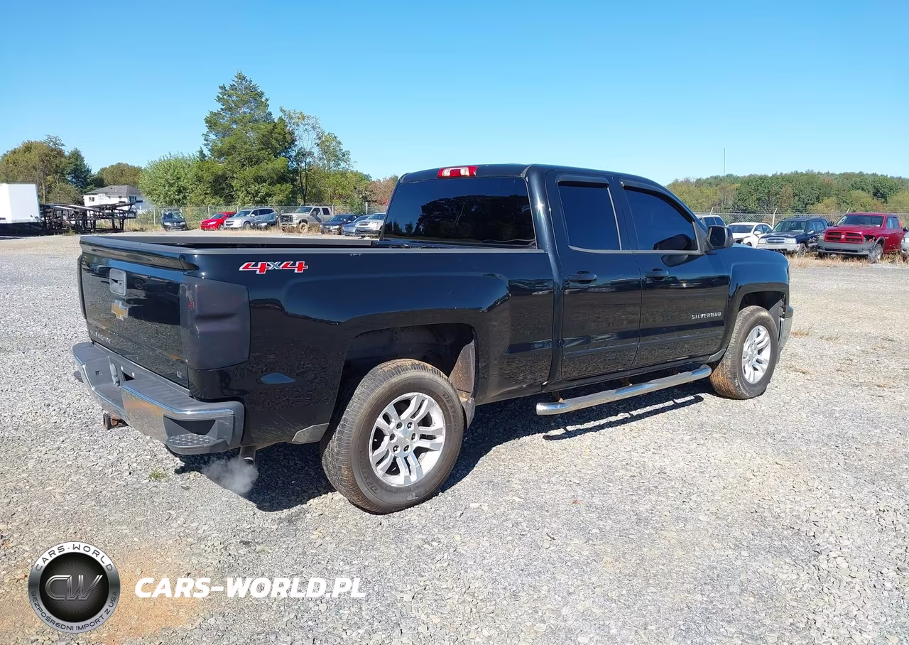 2015 Chevrolet Silverado 1500 1Lt VIN:1GCVKREC7FZ208727 - 4