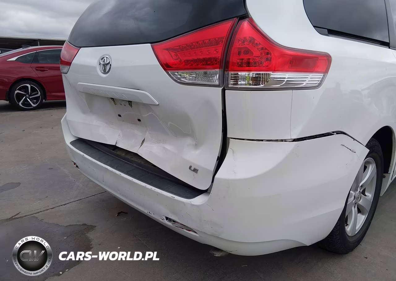 2013 Toyota Sienna Le V6 8 Passenger VIN:5TDKK3DC9DS372528 - 21