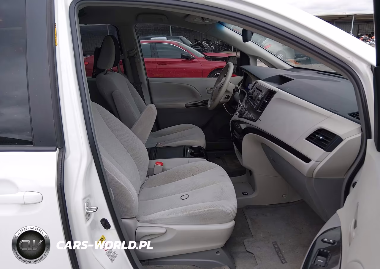 2013 Toyota Sienna Le V6 8 Passenger VIN:5TDKK3DC9DS372528 - 5