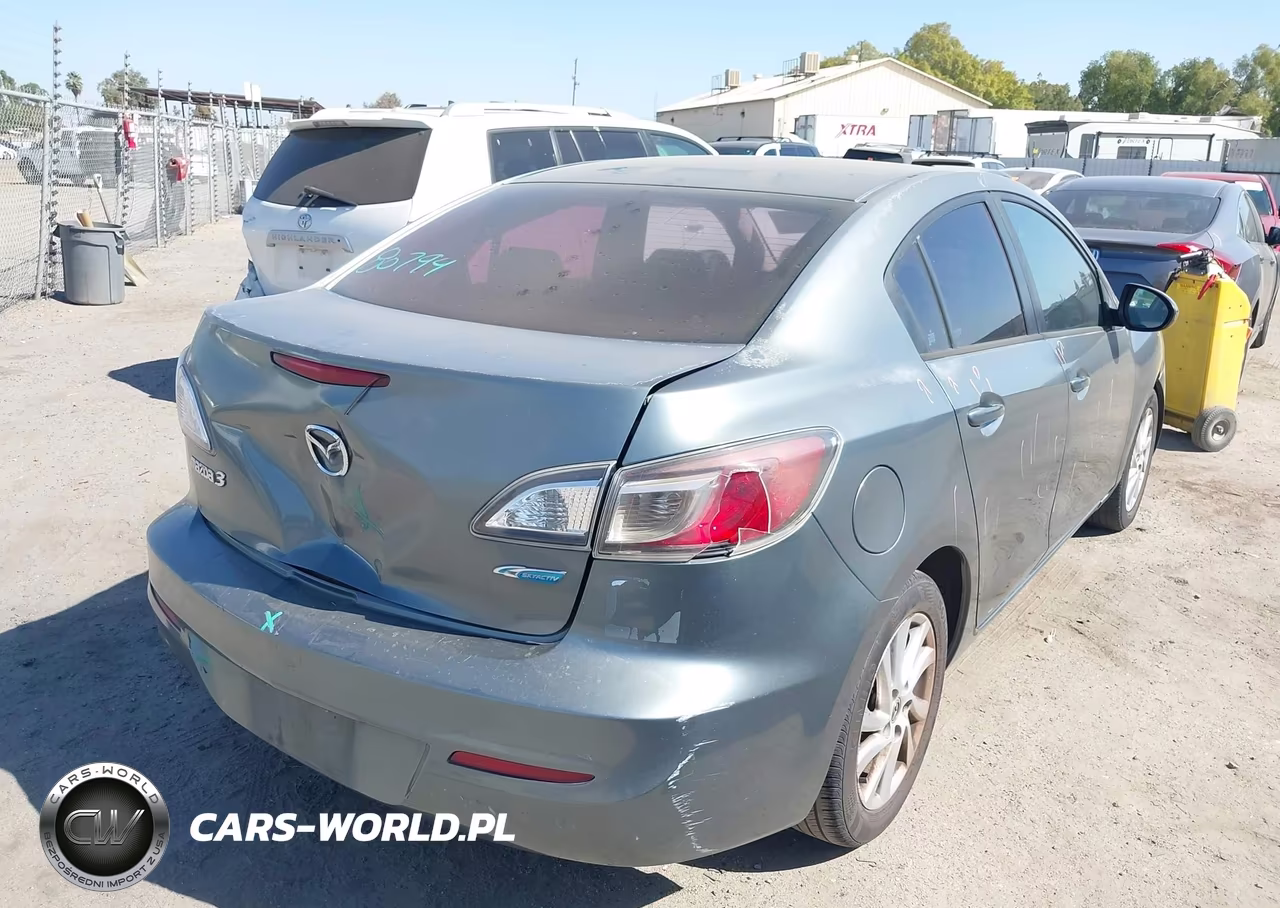 2012 Mazda Mazda3 I Touring VIN:JM1BL1V89C1557718 - 4