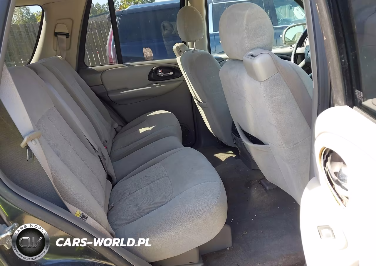 2005 Chevrolet Trailblazer Ls VIN:1GNDT13S152251849 - 8