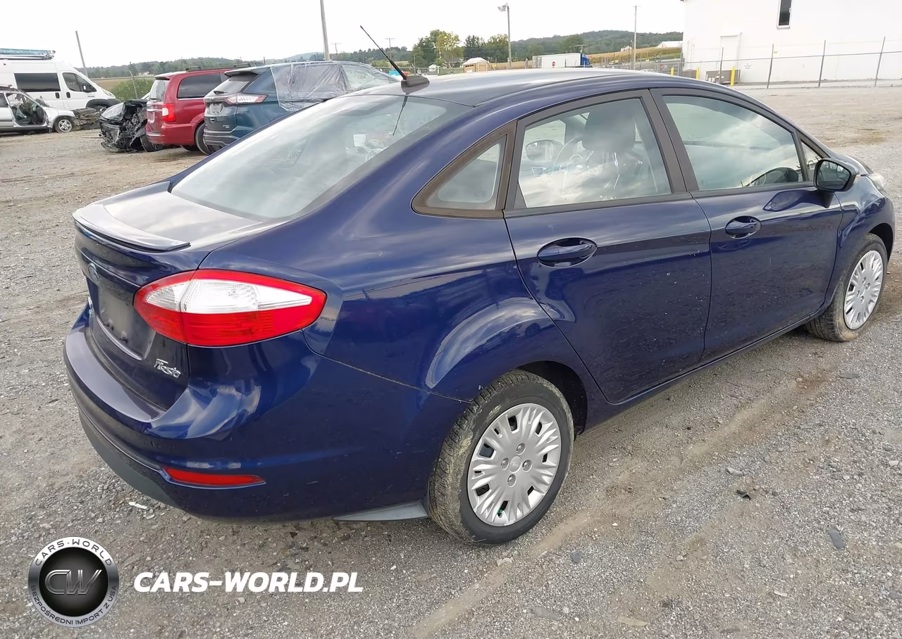 2016 Ford Fiesta Se VIN:3FADP4BE8GM104116 - 4