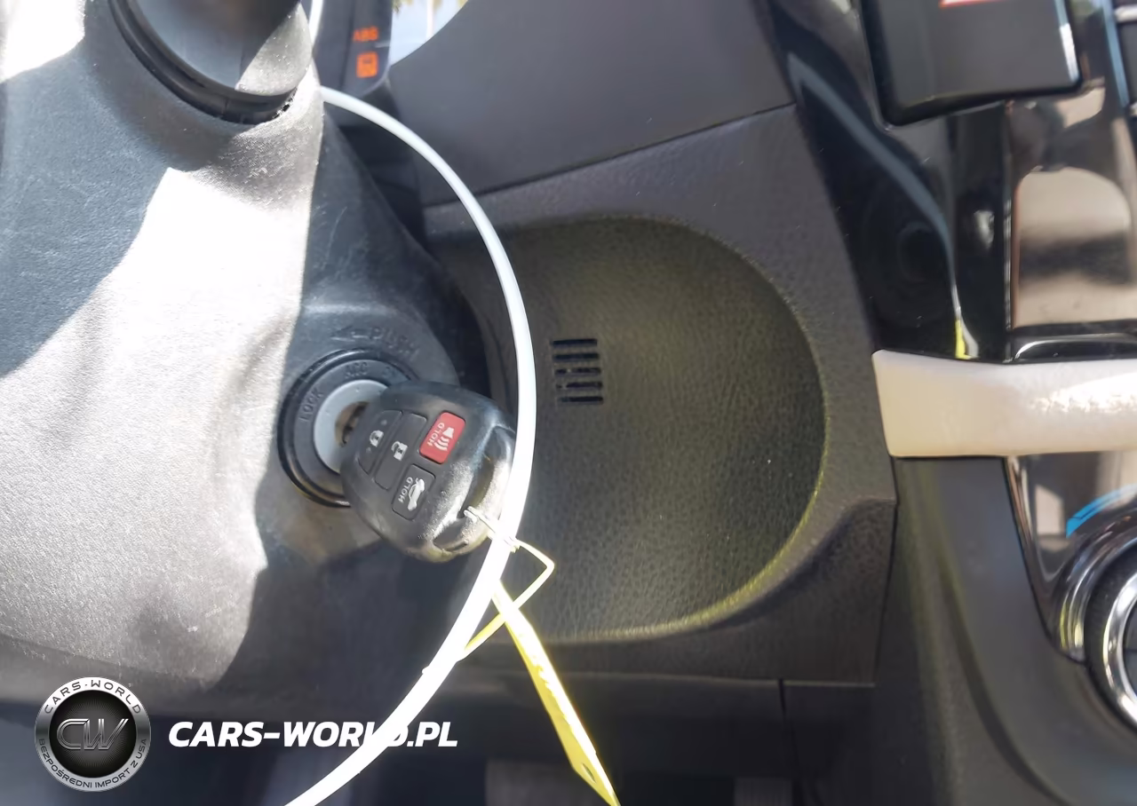 2014 Toyota Corolla Le VIN:5YFBURHE2EP082943 - 11