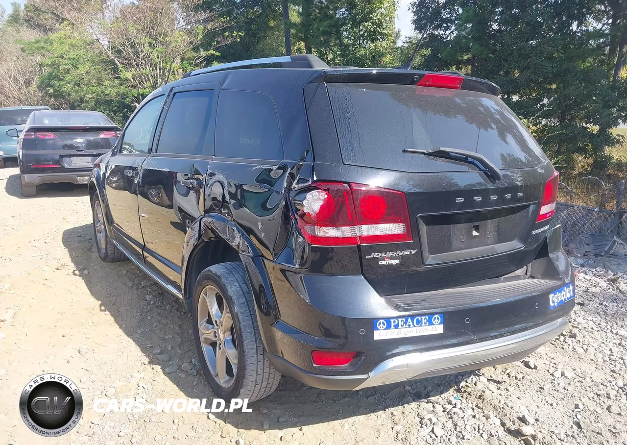2016 Dodge Journey Crossroad Plus VIN:3C4PDCGB9GT158992 - 3
