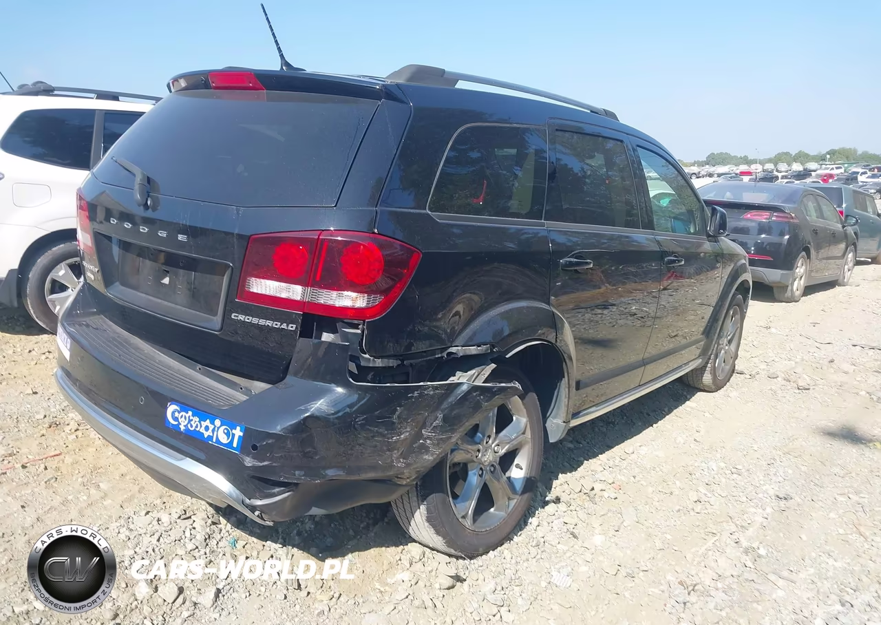 2016 Dodge Journey Crossroad Plus VIN:3C4PDCGB9GT158992 - 4