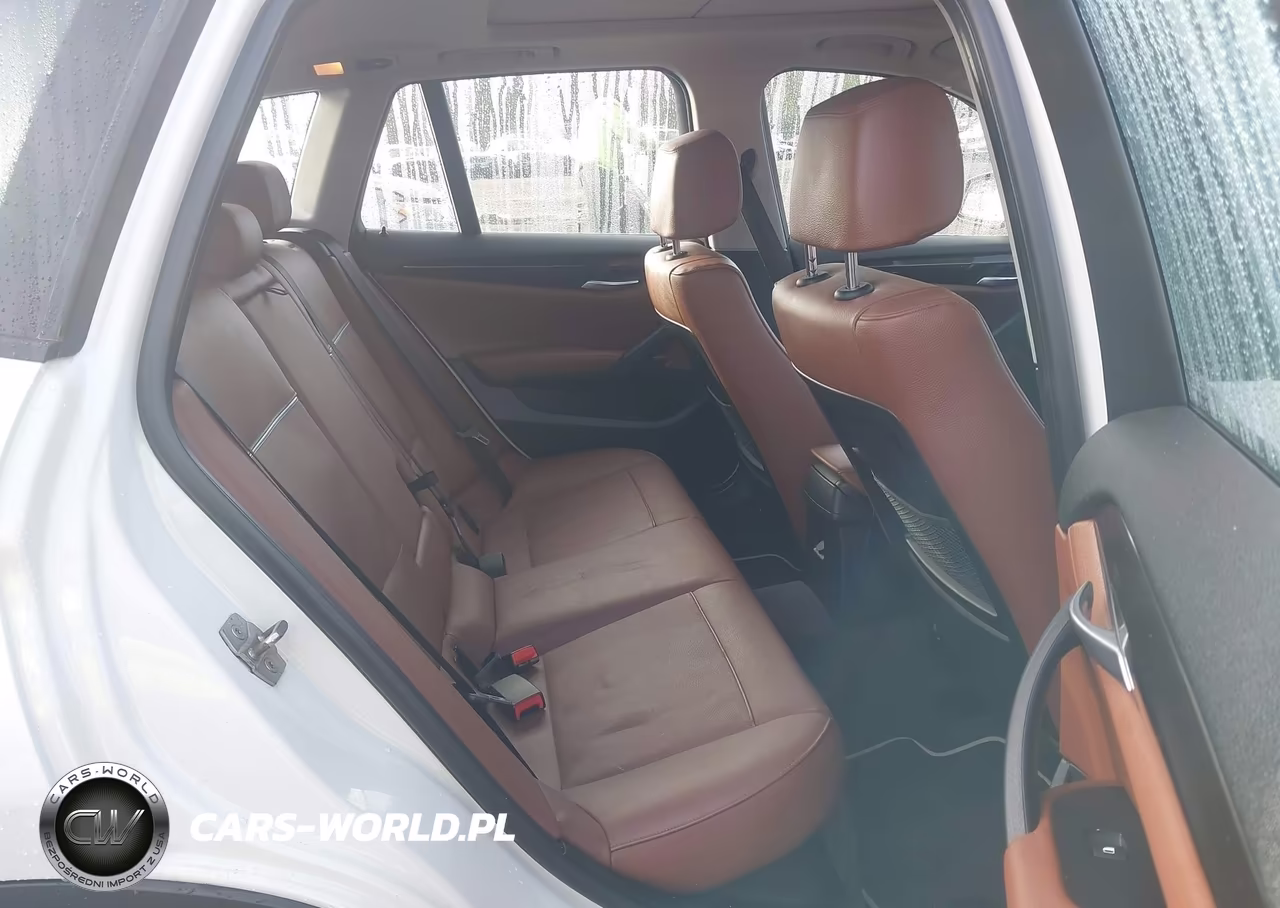 2015 BMW X1 xDrive28I VIN:WBAVL1C5XFVY30584 - 8