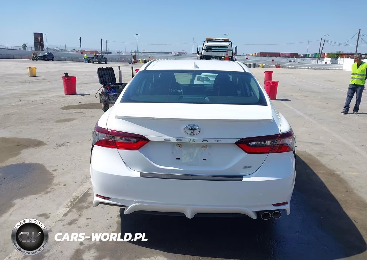 2024 Toyota Camry Se VIN:4T1G11AK1RU858855 - 17