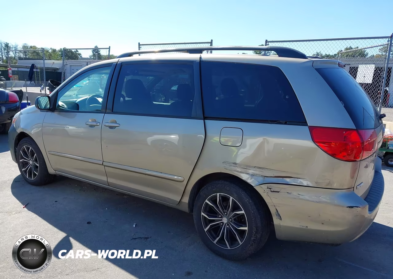 2010 Toyota Sienna Le VIN:5TDJK4CC8AS033239 - 6