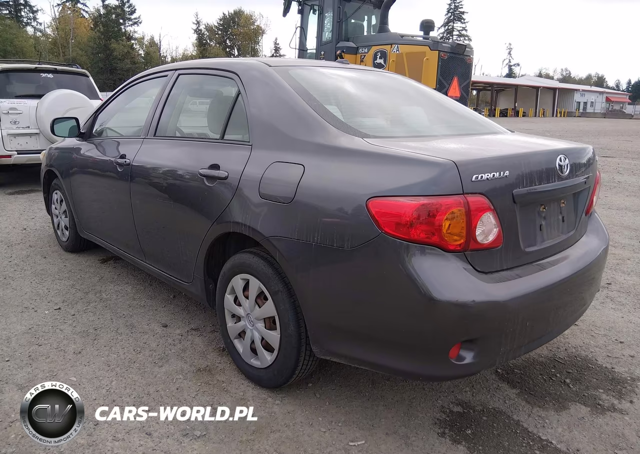 2010 Toyota Corolla Le VIN:JTDBU4EEXAJ080976 - 3
