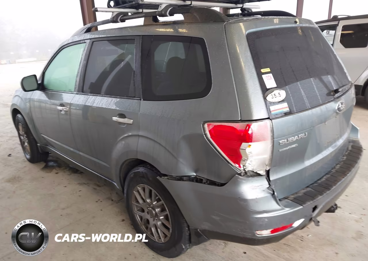 2010 Subaru Forester 2.5X Premium VIN:JF2SH6CC1AG781809 - 3
