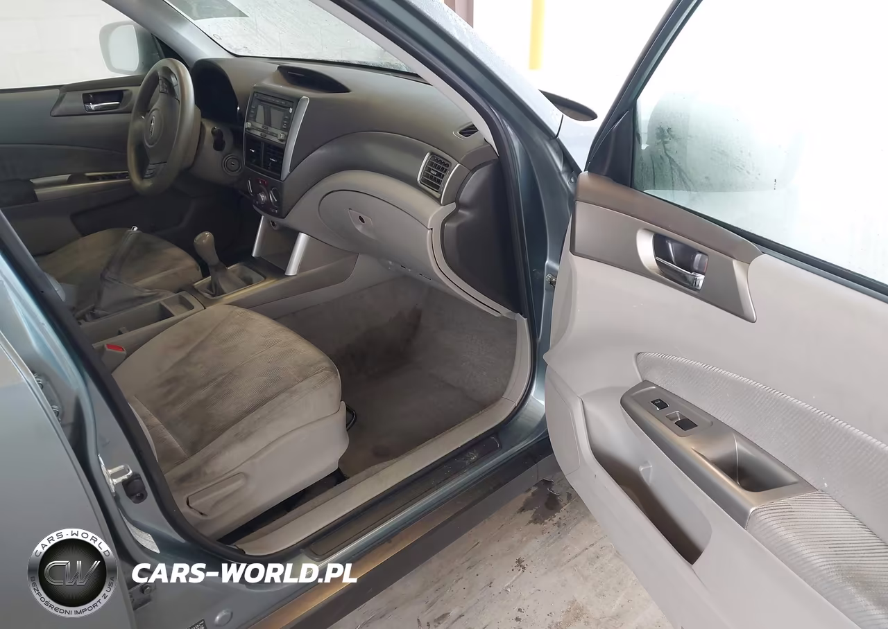 2010 Subaru Forester 2.5X Premium VIN:JF2SH6CC1AG781809 - 5