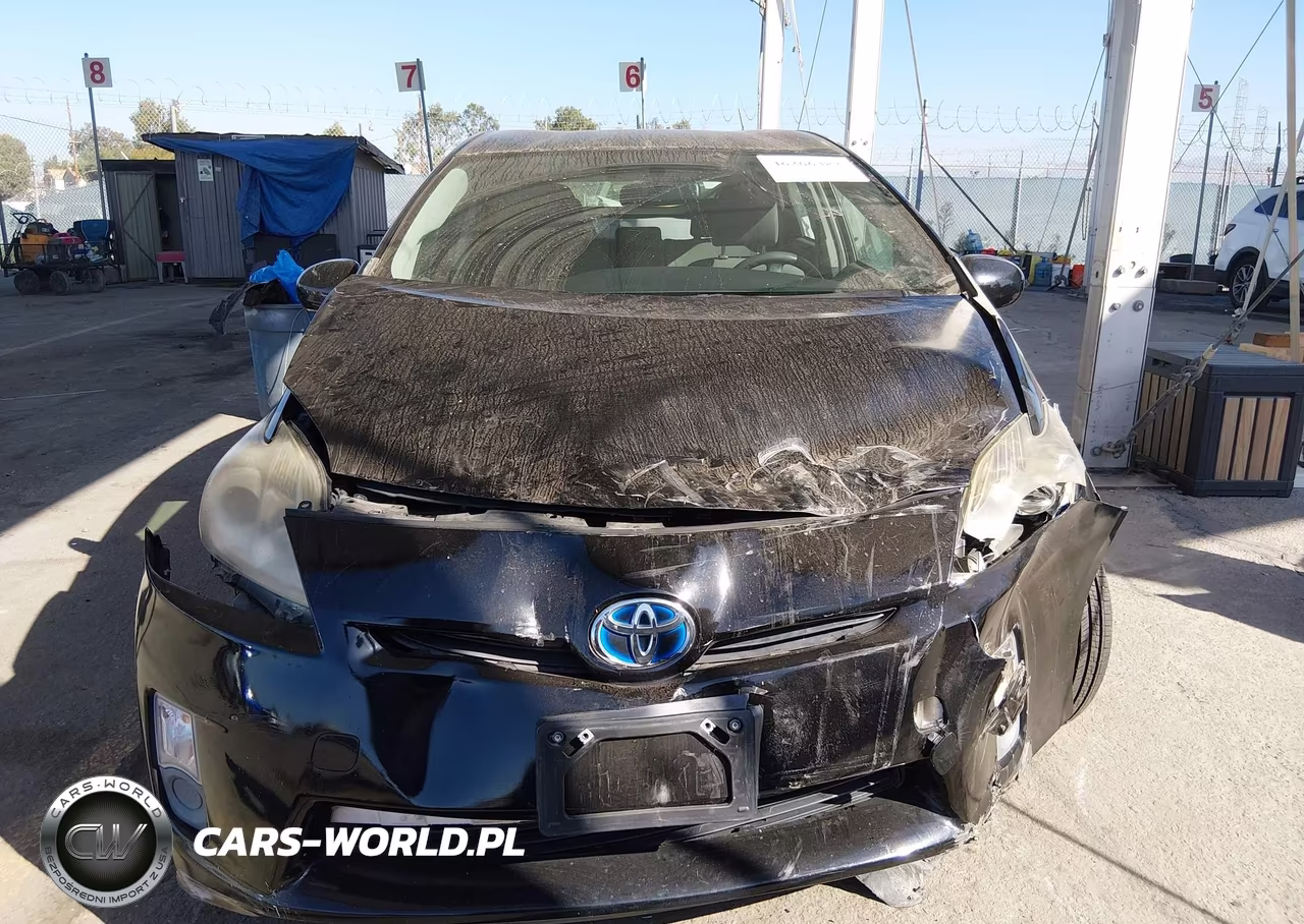 2011 Toyota Prius Two VIN:JTDKN3DU5B5328867 - 12