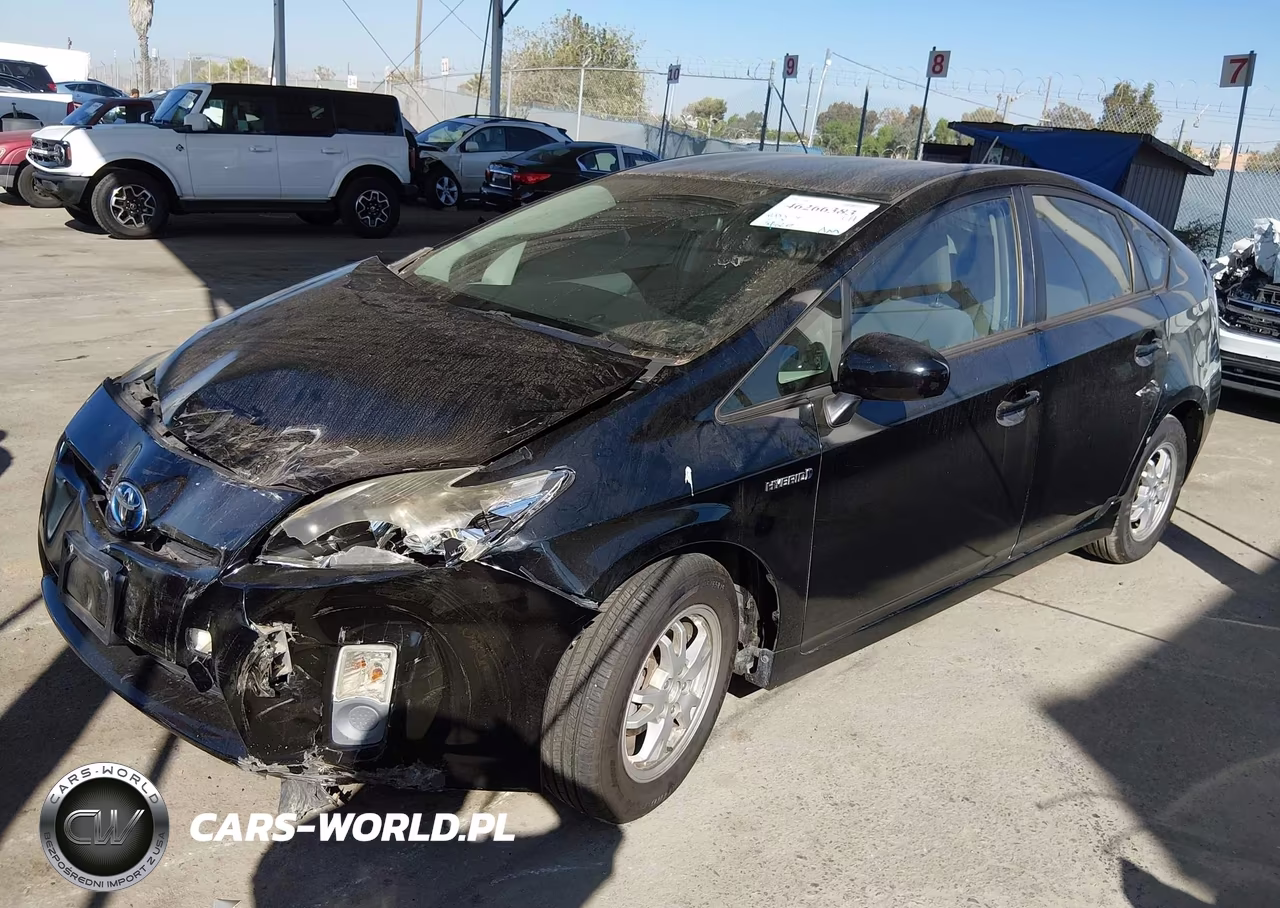 2011 Toyota Prius Two VIN:JTDKN3DU5B5328867 - 2