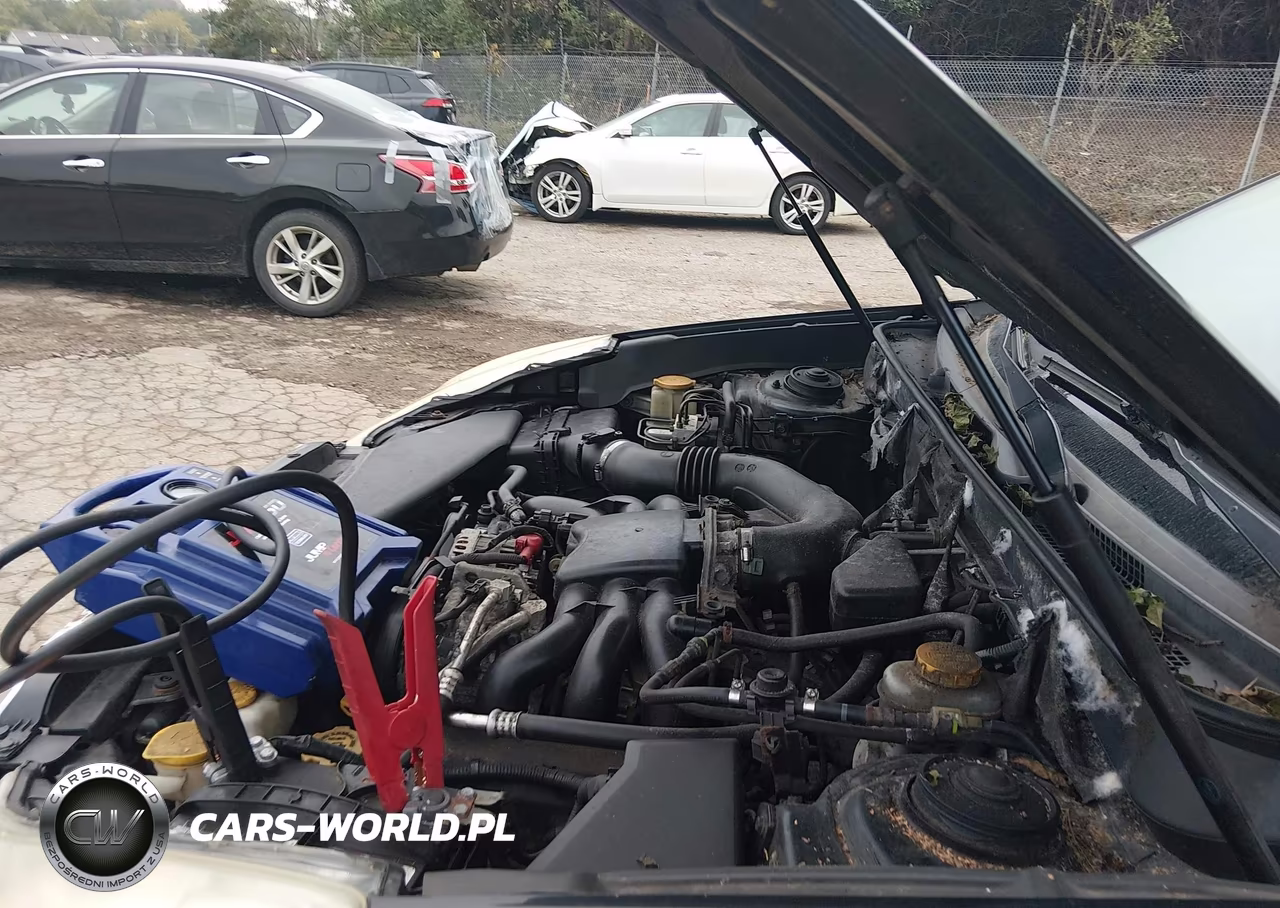 2012 Subaru Outback 3.6R Limited VIN:4S4BRDLC4C2238515 - 10