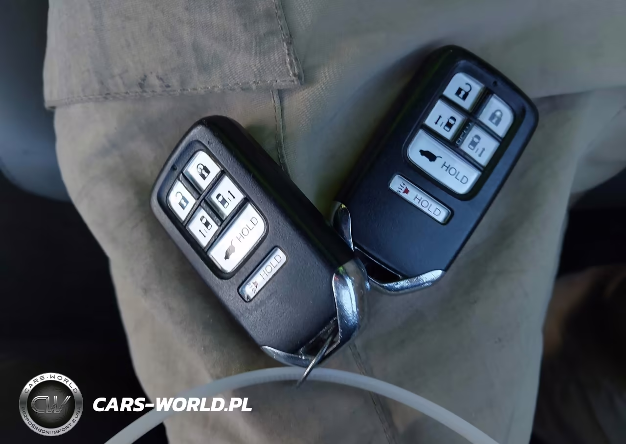 2015 Honda Odyssey Touring-Touring Elite VIN:5FNRL5H98FB049388 - 11