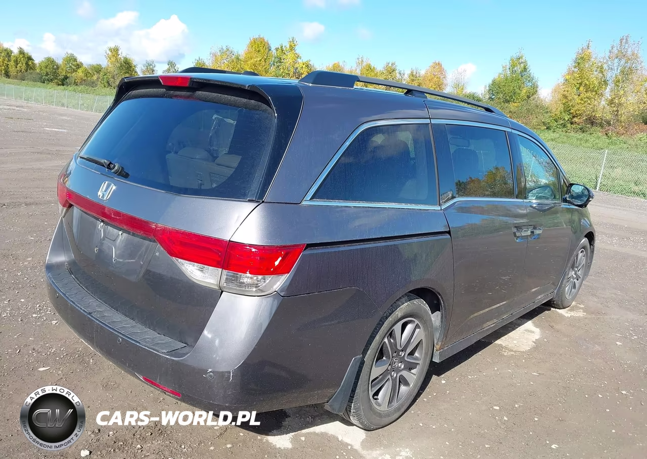 2015 Honda Odyssey Touring-Touring Elite VIN:5FNRL5H98FB049388 - 4