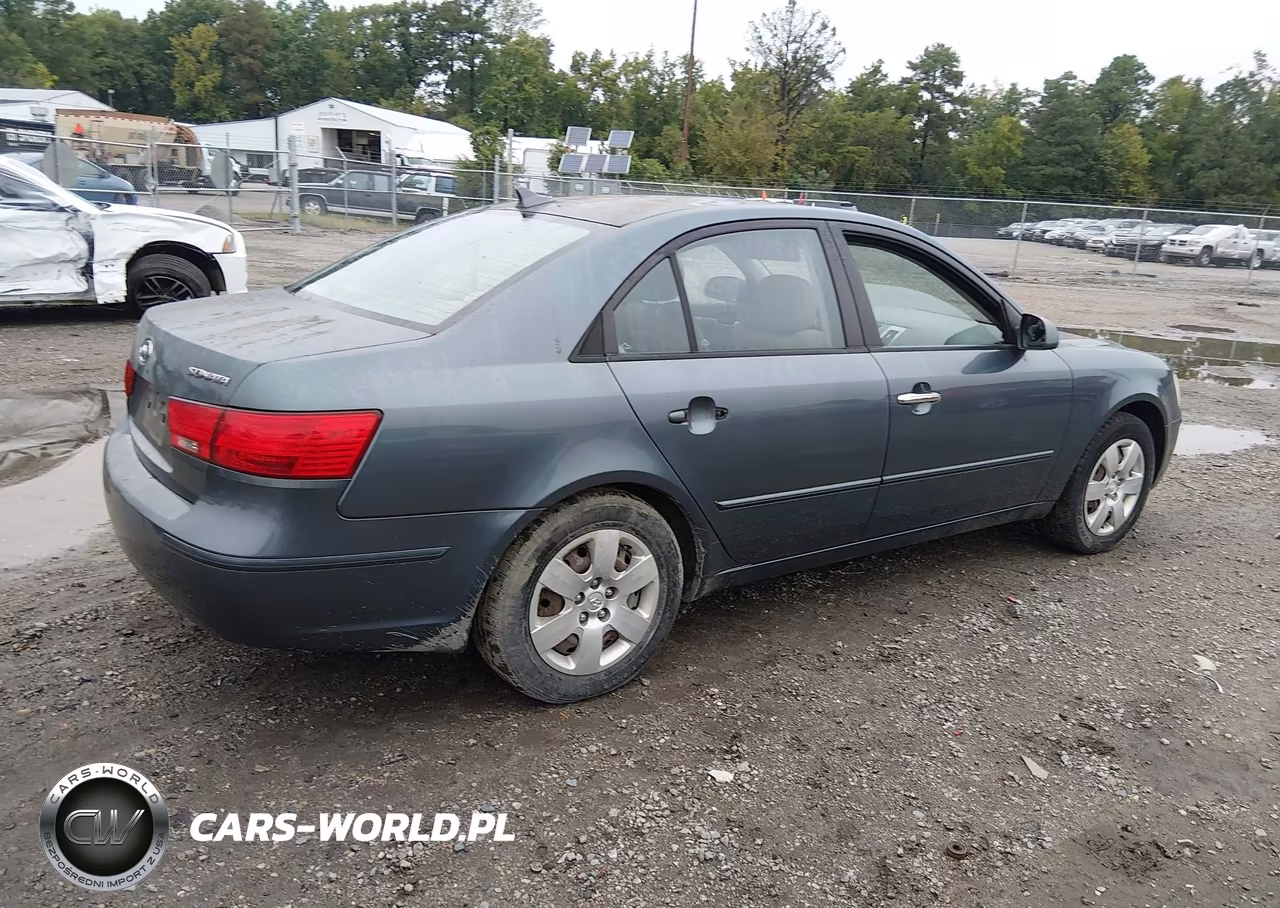 2010 Hyundai Sonata Gls VIN:5NPET4AC2AH580305 - 4