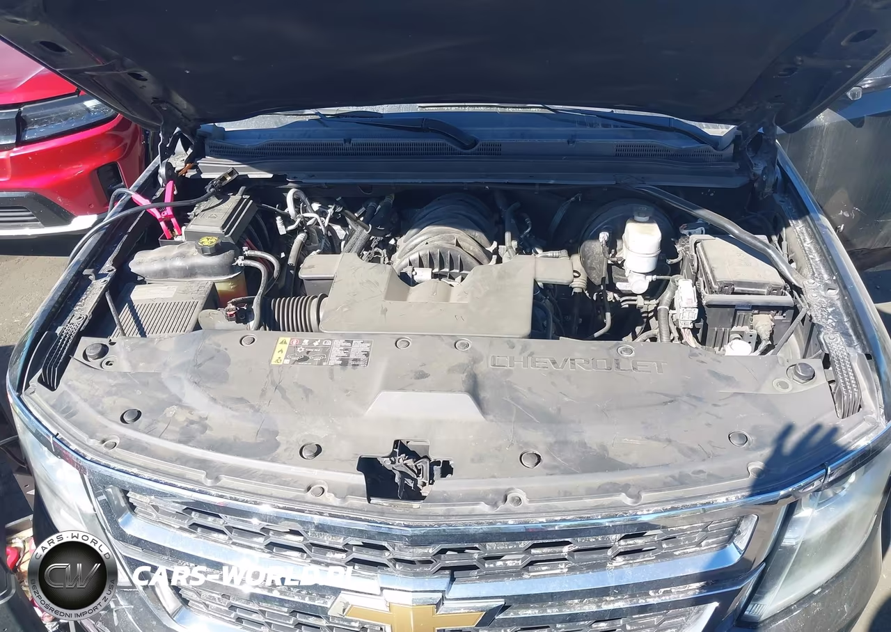 2020 Chevrolet Suburban 4Wd Ls VIN:1GNSKGKC0LR131004 - 10