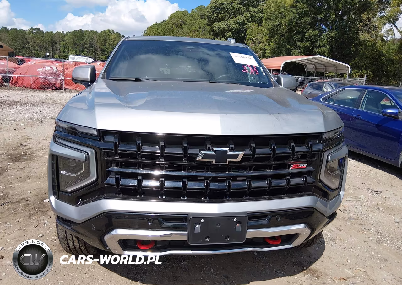 2025 Chevrolet Suburban 4Wd Z71 VIN:1GNS6DRD8SR254484 - 12