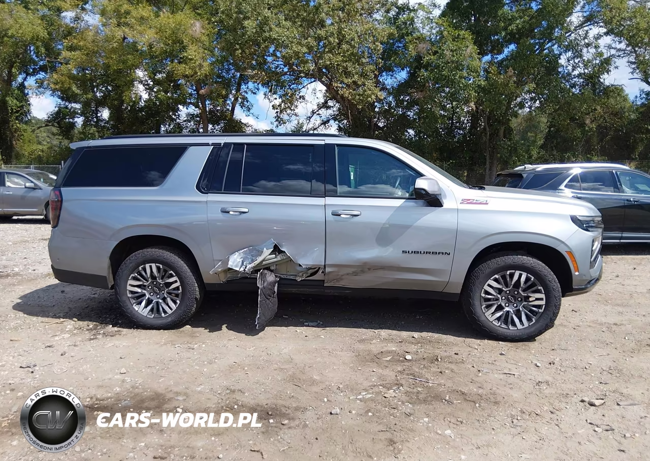 2025 Chevrolet Suburban 4Wd Z71 VIN:1GNS6DRD8SR254484 - 13