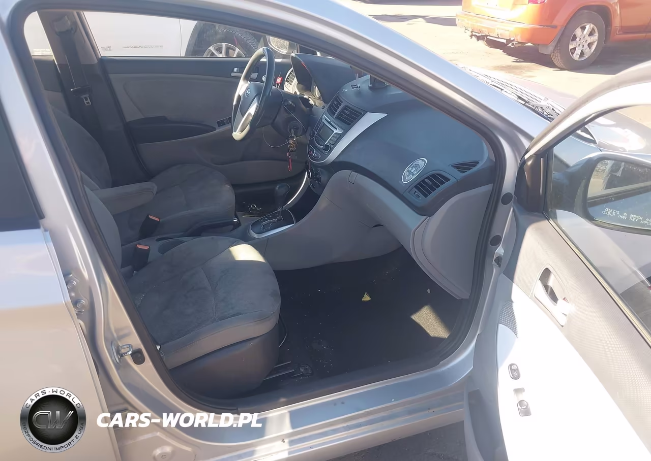 2013 Hyundai Accent Gls VIN:KMHCT4AE9DU531679 - 5