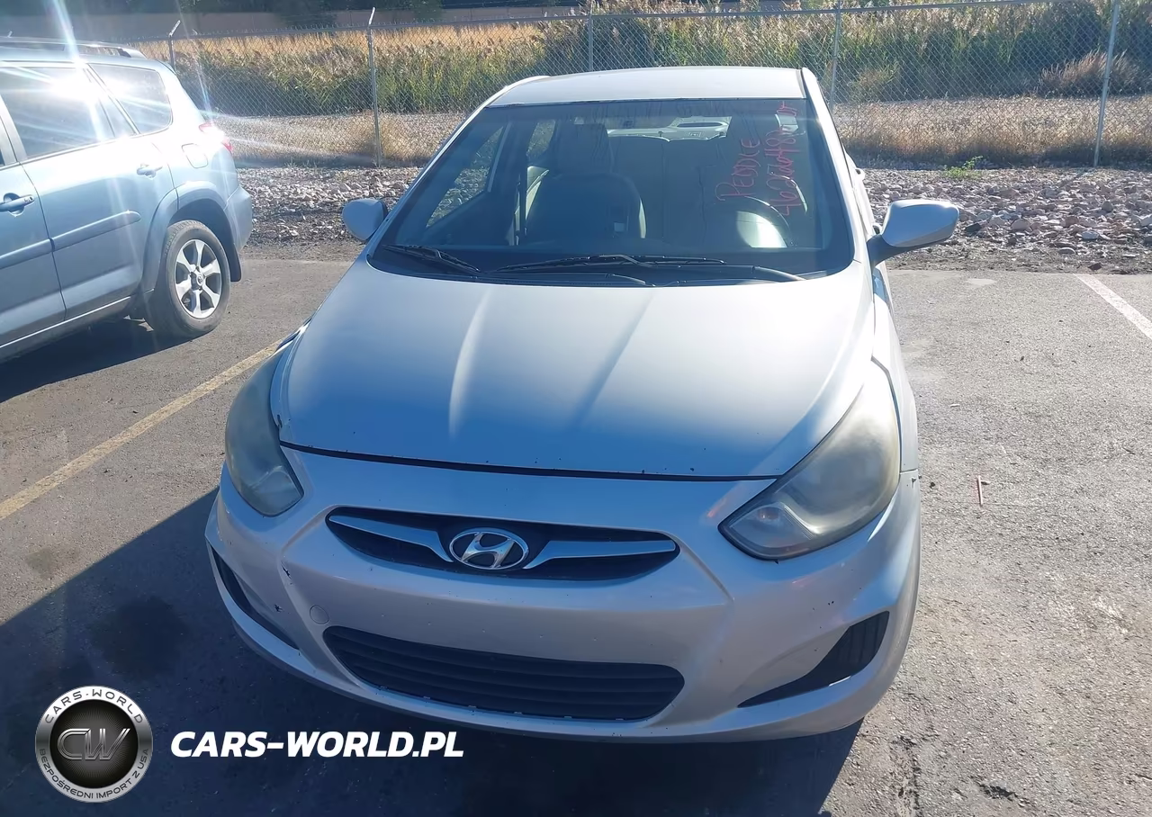 2013 Hyundai Accent Gls VIN:KMHCT4AE9DU531679 - 6