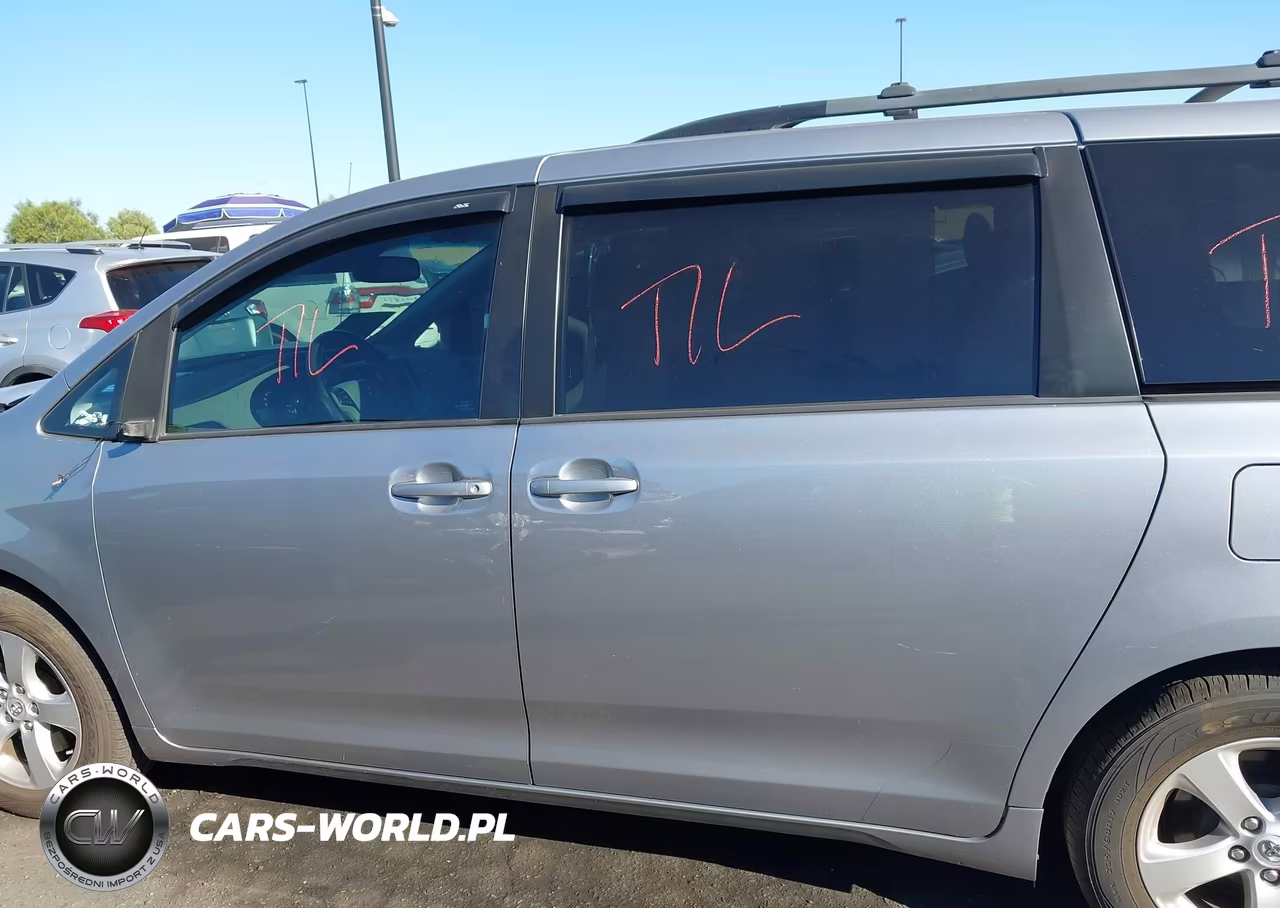2013 Toyota Sienna Le V6 8 Passenger VIN:5TDKK3DC6DS307846 - 15